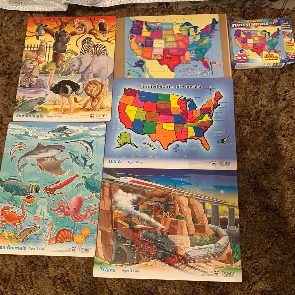 Pack of 5 puzzles! 25 pieces each, and one puzzle has 60 piece.